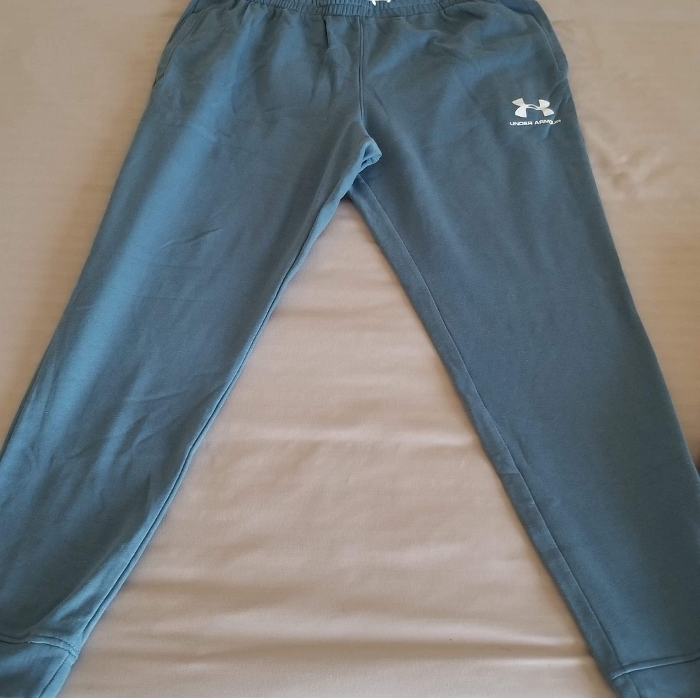 Jogging pants